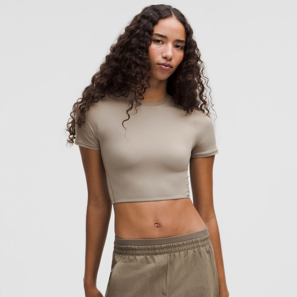 Wundermost Ultra-Soft Nulu Crewneck Cropped T-Shirt size small